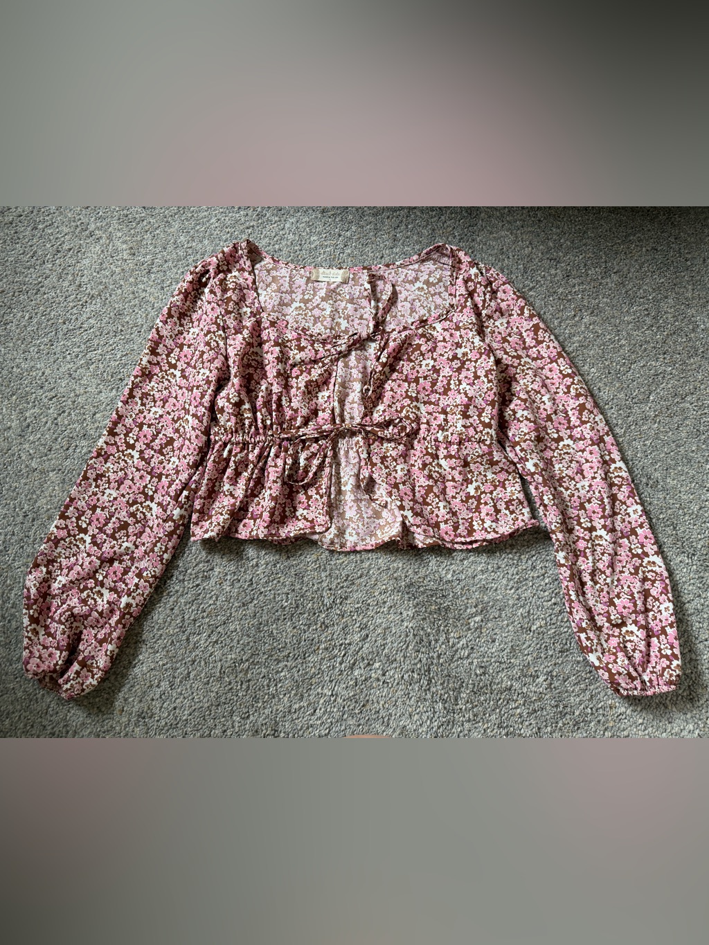 Altar’d State Women's Pink Floral Tie-Front Peasant Long Sleeve Top Sz Small